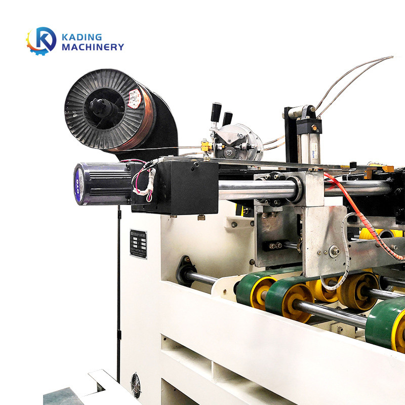Máy khâu hộp sóng một mảnh Servo đôi 99 tờ / phút